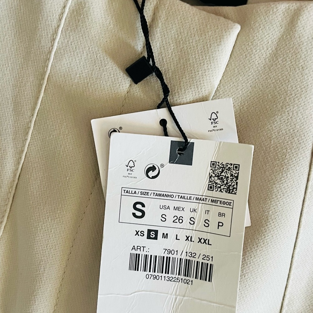 Zara size S color beige casual pants brand new never wear